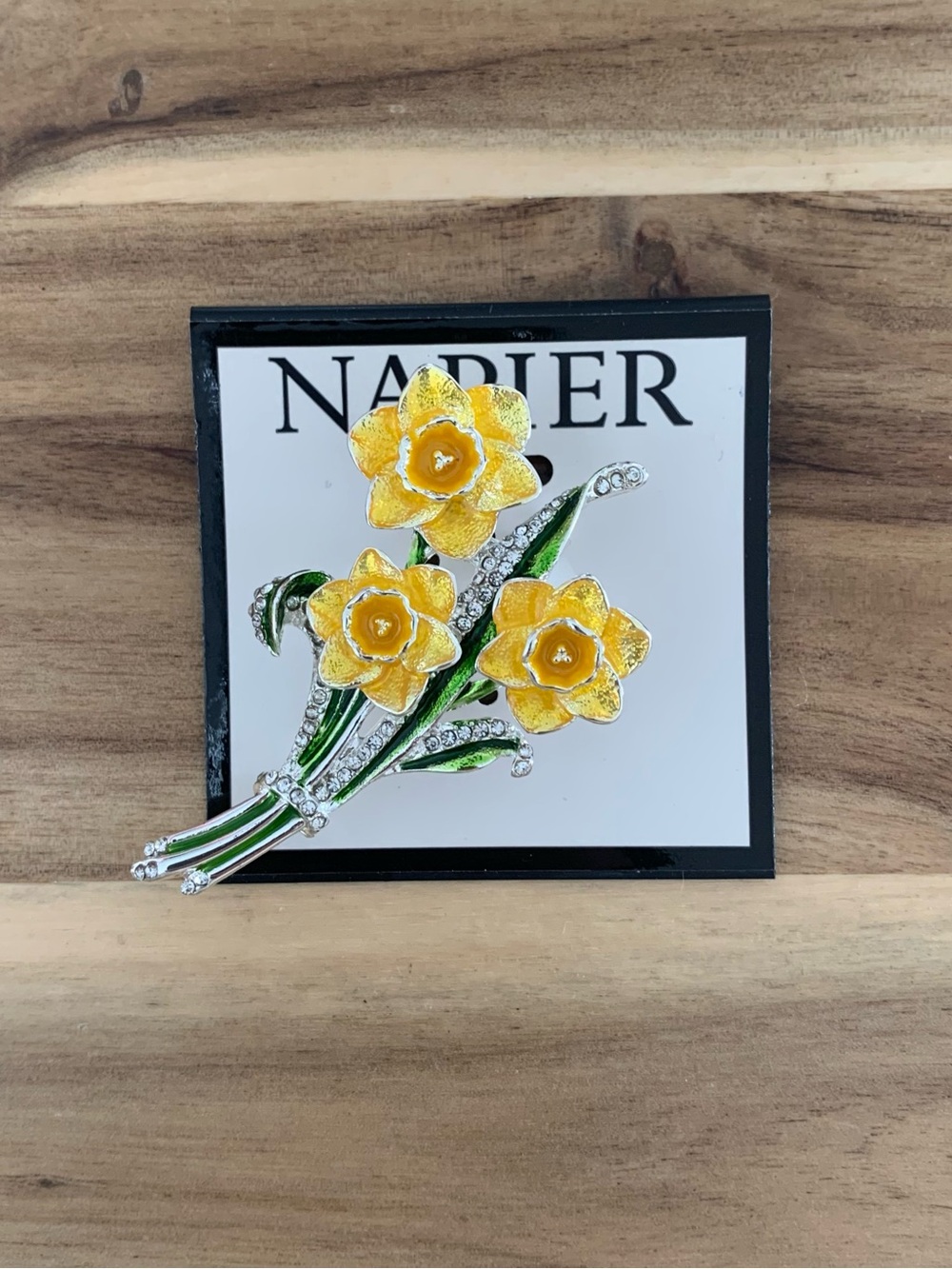 Napier daffodil flower Brooch Pin NWT